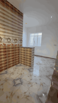 مشتمل للإيجار  طابق ثاني في حي جامعه شارع الأقسام الدخليه  07830541530