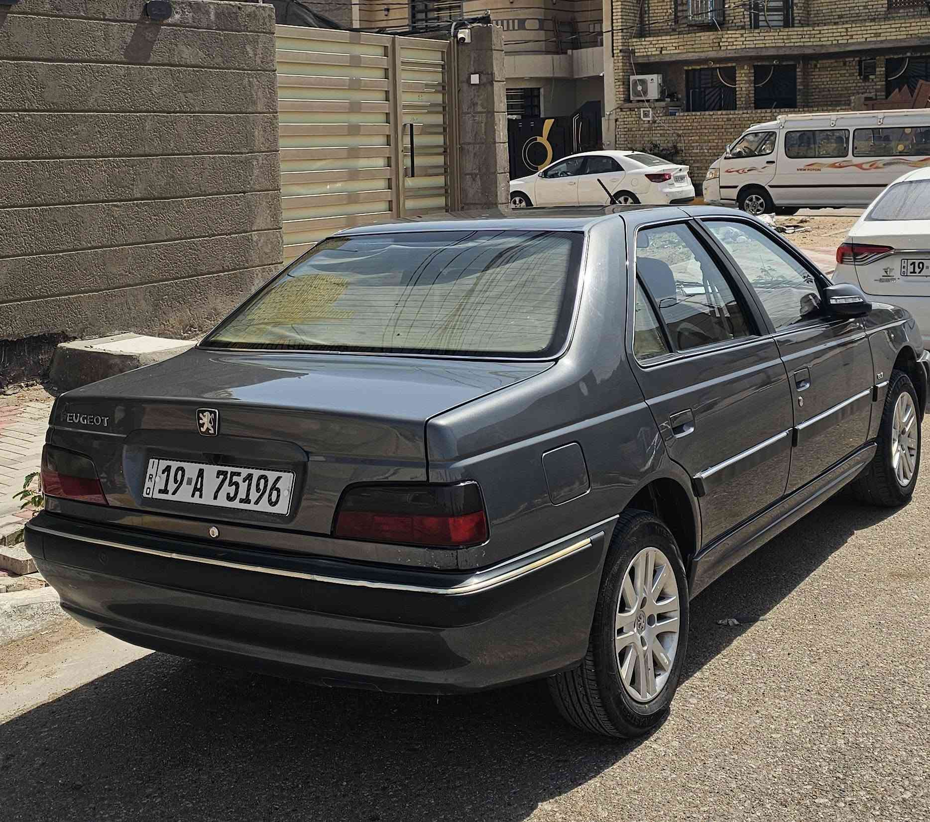 سلام عليكم للبيع بيجو بابل مديل 24 بسمي مكان كربلاء هاتف *********** |

