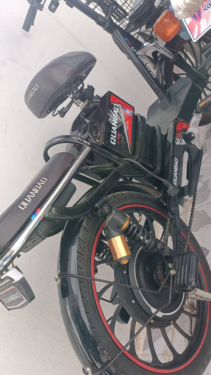 درجه جديده  كلش  سعره كلش مناسب 190 شراي طب خاص درجه بدون حتا شخط مابيه


**إذا كنت صاحب هذا الإعلان وتريد حذفه لأي سبب، رجاءا أرسل رسالة إلى الدعم الفني**