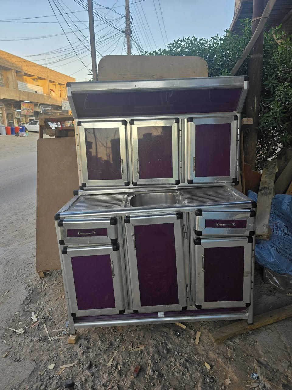 زاويه كنتوريه اخت الجديده ما مصبوغه
كاونتر سنكي +ملحق
العنوان حله شاوي
***********
