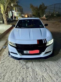 تشارجر SXT بلس • ٢٠٢١ • ضرر امامي