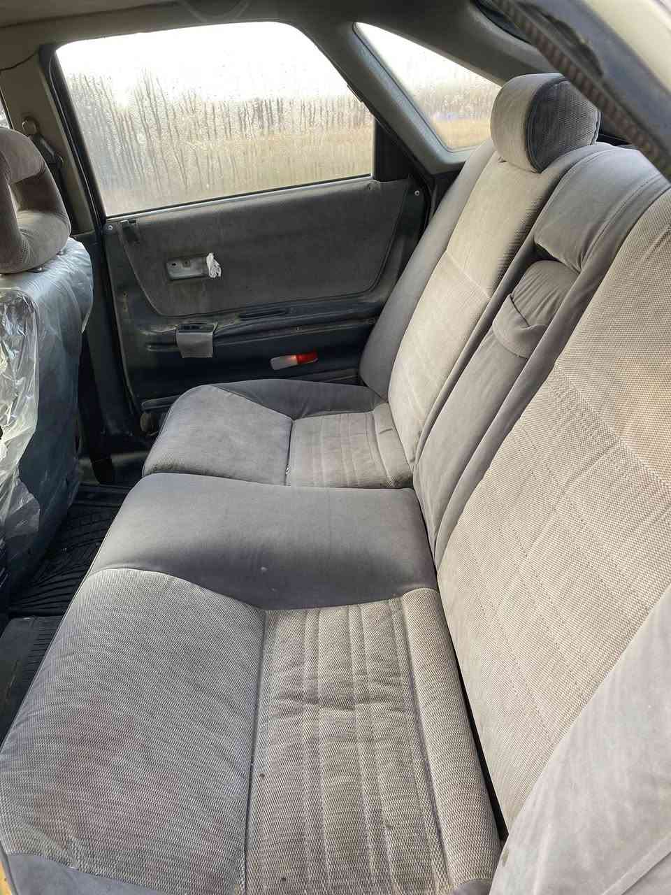 سلام عليكم مازده 626 موديل 1991 نضافه شوف عينك  رقم كركوك سنويه كارتونيه شرط التحويل محرك كير تجي تشوف بعينك صدر ضعيف سعرها 25 وبيها مجال 
العنوان صلاح الدين قضاء الدور ***********
