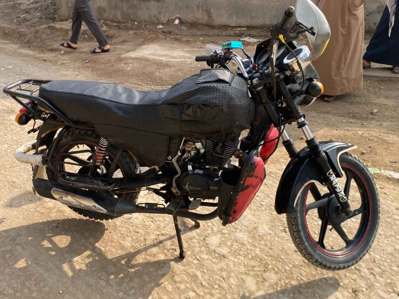 سلام عليكم دايون البيع موديل 21 اوراق مكان ناصريه سيد دخيل السعر اتصل 
***********
