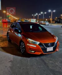 نيسان فيرسا 2021 السياره نضيفها وع ايدي ما مفتوح بيها برغي ومكفوله من ...