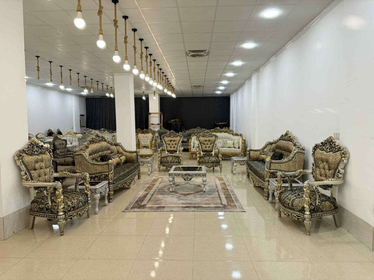 تخم موديل الايبل الملكي المميز 💯💯
10 مقاعد  مع
💥💥 10 كوشات 💥💥
🍁🍁مع سيت طبلات 🍁🍁

التوصيل لكافة المحافظات  مجاني


**إذا كنت صاحب هذا الإعلان وتريد حذفه لأي سبب، رجاءا أرسل رسالة إلى الدعم الفني**