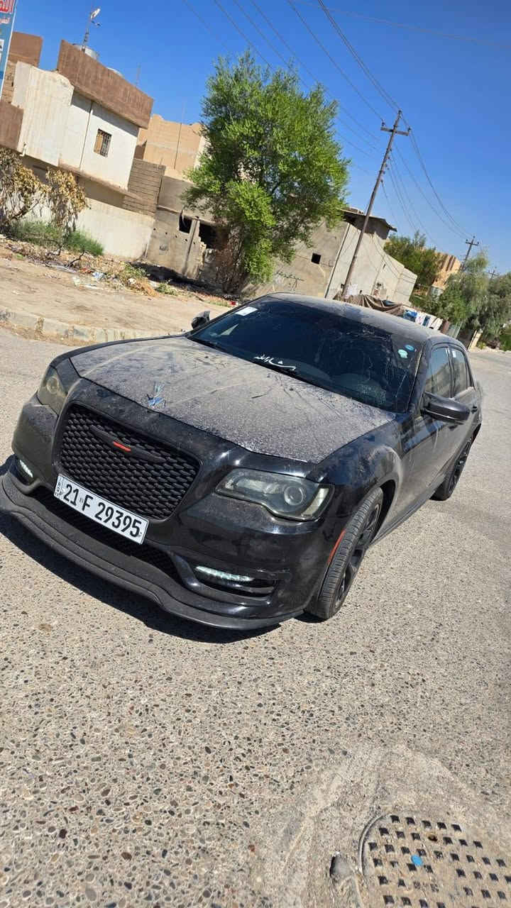 كلايسر _اوباما 🖤
2016 
سياره S
محرك 3600
سياره بيها ربع بنيد وجاملخ 
صوره حادث مرافقه للمنشور 
مواصفات__فتحه بنراما 
كشنات جلد مختوم S
كشنات تدفئه 
كشنات كهربائي سايق وسكن 
تبريد + تدفئه شرط 
بيها لدات متغير لاوان 
منضومه زينون وبعدها بضمانها + لد متغير لون داخل عدسه 
بيها لحيه كما موضح بل صوره 
كير  S  +   سبورت + شفتات ستيرن 
ماشيه 120
4تايرات جدد 
مواصفات S معروفه 
مكان سياره كركوك 
سياره بل حقيقه احله من صوره سعرها 215 وبيها مجال للطيبين 
[***********] كركوك, العراق
