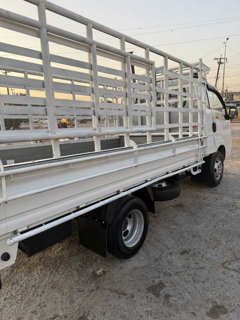 سلام عليكم ورحمة الله وبركاته كيا فحل ١٨ مكينة بيها تبخير كفالة من الصبغ رقم إنكليزي بغداد ١٦٧ الف مكاني مدينة الصدر الكيارة قطاع ٦٨ رقم ***********
