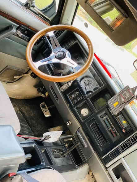 بـــــــۆفـــــــرۆشـــــــتــــــــن 
ماشاءالله له جواني و قوه تى🎌
سعری/ ٤٧ مه عا مه له 
جؤري سه ياره /جيپ شقارته🦅
ئتؤماتيك بيلاد 
ره قه م سليماني /تةحويل عه سلي
سه نه وي تا ٢٠٢٧ تازه يه 
ته بريد له سه ر سيوچ🥶🥶
مۆدێل /92 
گێڕومەکینەی بيلادي 
ماشاءالله له قوه ت و هه ستاني
 گێر تۆماتیک  + قوبه ي ژير پي
ده بل ئه كسل 4+4 به شه رت 
ده بل ئةكسل قورس و سوك بةشةرت🌹
ره نگ ره شي قه تراني🖤
کارەبای کامل مەزبوت 
چال و ساردو شوختي نيه 
شان و سه قفي شوشه ي 
گه رمي كاره باي كامل مه زبوت 
کوشن کارەبا و غه زنه
ئاوێنە کارەبا  و ئۆتۆ
جوار جام کارەبا
پاوەر ABS
سیدیبۆکس  بلوتوز
سوکان ڤۆلیۆم
تةعديد سورعه
پێشو دوای جرکەی تیا نیە بەشەرت 
تازە پێشودوای داگیراوە
هه موو  گياني بلادي 
تاقم تایەو ویلی لۆک جه به لي 
٤٥٠ دؤلار پيدراوه ويل تايه ي
چه مچه و سپيري لؤك به سراوه
ته حويل / غه رامه براوه بةشةرت
تكا يه ته نها فرؤشتن 

☎️☎️
***********
***********
