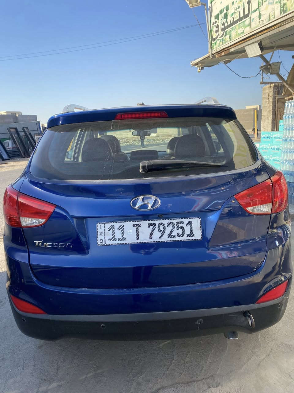 السلام عليكم توسان موديل ٢٠١٤ وارد امركي حادثها بنيد فقط بدون دواخل خلاص وبالعراق صار بيها طخه بين الجاملغ الخلفي والبابتين ونصبغ عله كدهن باقي السياره كفاله كير مكينه صدر تبريد كله جاهز مابيها اي نقص رقم بغداد باسمي شرط التحويل السياره ناقصها بس بوليش
مكاني بغداد الصابيات قرب جسر الدوار 
السعر ١٢٠
الاتصال ***********
