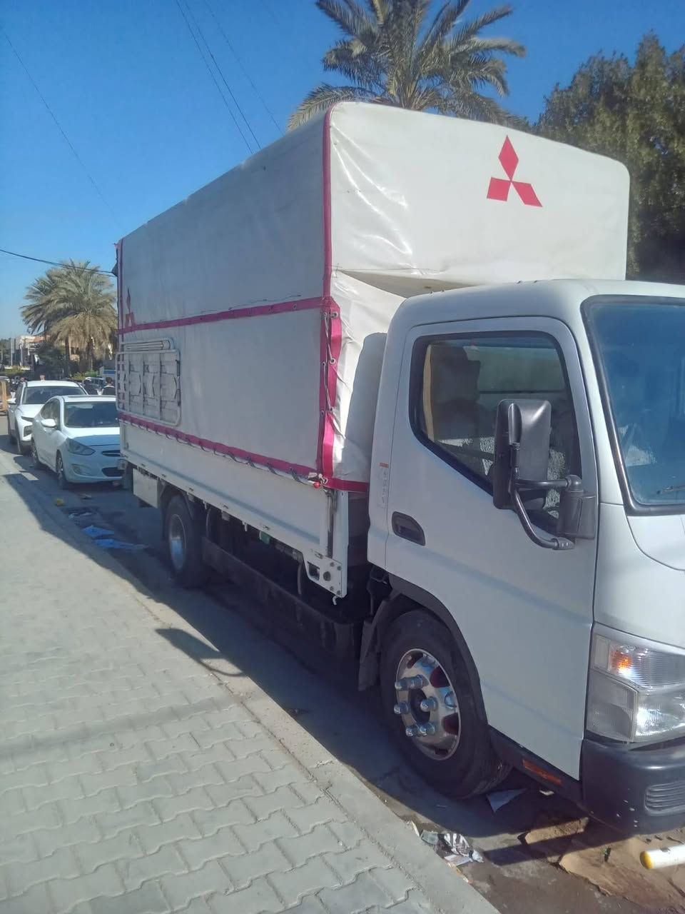 كنتر 2020 للبيع ماشيه 130 مكفوله كفاله عامه بسمي تحويل تاير ويل محور 17ونص السعر 270 بيه مجال حك الجيه رقم هاتف *********** بغداد الحرية
