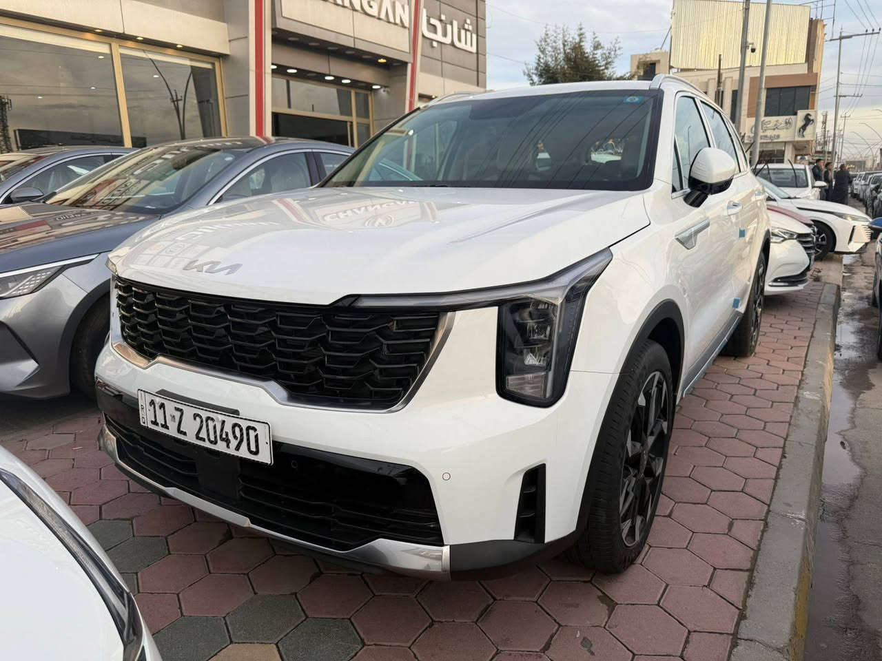 سورنتو 2025 ( خـليـجـي )
السيارة رقم بغداد باسمي
لسيارة كفالة عامة من كلشي 
ماشية 6 الف سعر 328 بيه مجال
السيارة خاضعة لضمان شركة نم 
مواصفات السيارة
1.بصمة
2.داتو شو
3.حساس امامي خلفي 
4.ويل كب حجم 20عدد5
6.اشاير بالمري
7.كروز سرعة
8.تحكم ستيرن
9.مري شفط
10.سايد بريك بصمة
11.بك لايت لد
12.نضام ترحيب
13.محرك 6 سلندر 3.500
18.شاحن لاسلكي
19.كير ماوس
20.اريل نفكيشن
21.كشنات تغليف جلد اصلي
22.مقاعد عدد 7
23.ثلاث قطع تبريد
25.يدات كروم
26.درايف مود اربع وضعيات للقيادة
27.بصمة ابواب
28.كشن السائق والراكب كهرباء
29.كامرا بالسبايدر 
30.كامرة دوارة
31.لد نهاري
34.مانع انزلاق
35.اوتو هولد
36.شاشة متصلة
37.تبريد بيانو لمس
38.انارة محيطية
39.جنطة كهرباء 
40. تبريد منفصلة
عنوان الانبار الرمادي
رقم صاحب سيارة ***********
