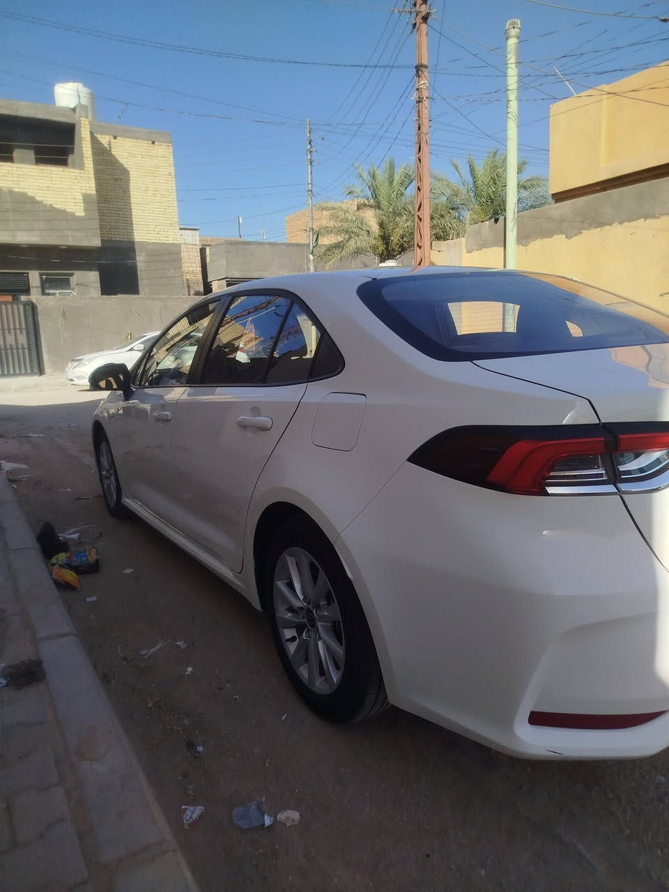 سلام عليكم للبيع كورلا هايبرد موديل 2025 كفاله عامه من كلشي فول مواصفات بس الكشن عادي مو كهرباء الباقي المواصفات معروفه بالكورلا 
رقم كربلاء بسمي مكاني كربلاء السعر 158 ورقه وبيه مجال بسيط جدا 
مامتواجد على الفيس هاذه رقمي ***********
***********
