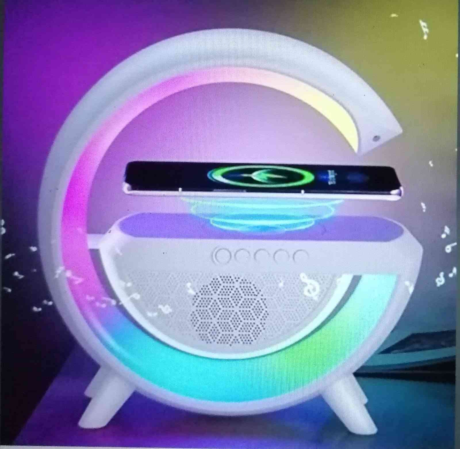 سبيكر بلوتوث مع شحن لاسلكي ب تصميم عصري وإضاءة LED ملونه.... للبيع فقط ب20 ألف


**إذا كنت صاحب هذا الإعلان وتريد حذفه لأي سبب، رجاءا أرسل رسالة إلى الدعم الفني**