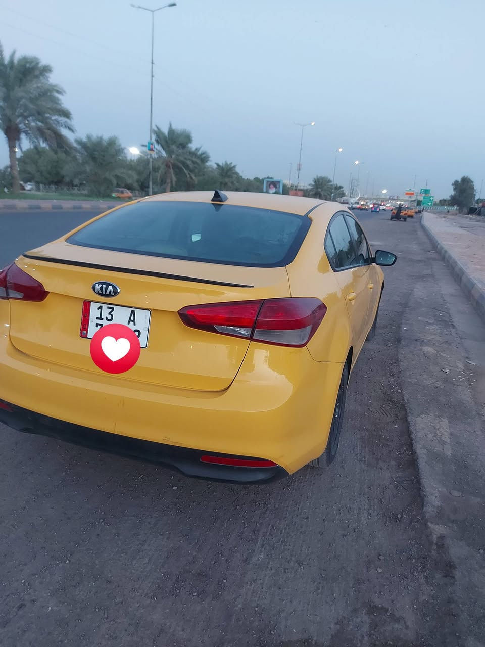 فورتي 18 بيع او مراوس باوباما
مصفره من هيئه وغرامات  سنويه لل31 
سعرها 120 وبيها مجال 
***********
