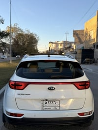 سبورتج ٢٠١٨ فول بدون صبغ  ١٨٥$ وبيها مجال بسيط ٠٧٧٣٩٩٩٩٠٠٥