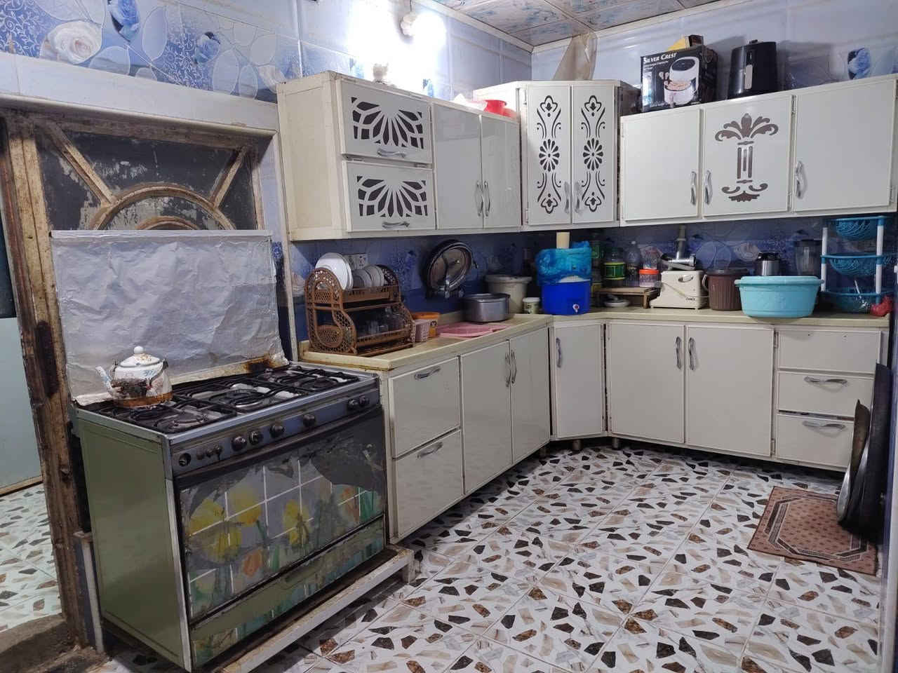 بيت لبيع  بابو خستاوي بشارع منصور السماك


**إذا كنت صاحب هذا الإعلان وتريد حذفه لأي سبب، رجاءا أرسل رسالة إلى الدعم الفني**