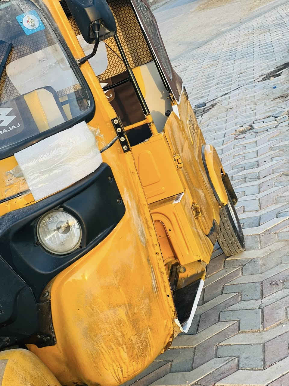 تكتك ثنين وعشرين  رقم وسنويه كشر كفاله جاهزه من كلشي دوشمه مسجل تخم تاير ***********
