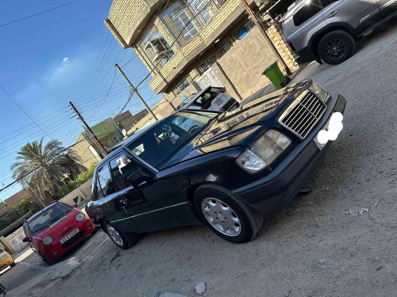 السلام عليكم....... 
مارسدس دب موديل 1993 بدون صبغ بدون خياس بدون تعمير   ( *********** ) 

محرك وكير VVT 3000 مكفولات

_______
فقط بيها صبغ قطعة وحدة بدون ضربة 

رقم دهوك دولي باسمنه تحويل مباشر في كلار او سليمانية او اربيل 

تبريد شغال داخل مخمل جام كهرباء جاهزة كير محرك اكسل صدر امامي وخلفي السيارة جاهزة وجديدة 

بيع فقط بدون مراوس والسعر جدا مناسب 
السعر 67 وبيها مجال
مكان السيارة بغداد للاستفسار اكثر اتصل
*********** بغداد, العراق
