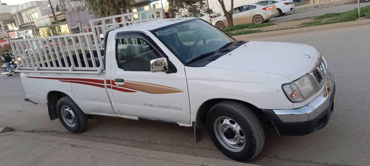 نیسان تاک مۆدێل 2001تەبریدپاوەرنیە
سەنەوی وەکالەی لەگەڵەبەس بەشەرت نایدەم گێڕومەکینەوئەکسل بەشەرت لەسلێمانی *********** السليمانية, العراق
