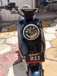 دراجه شحن r11 للبيع سعرها مناسب الملف مالتها 2000w تواير جوبلس  بيها ب...