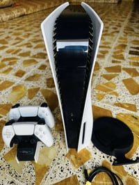 بلي فايف • كامل ملحقاته • مستعمل