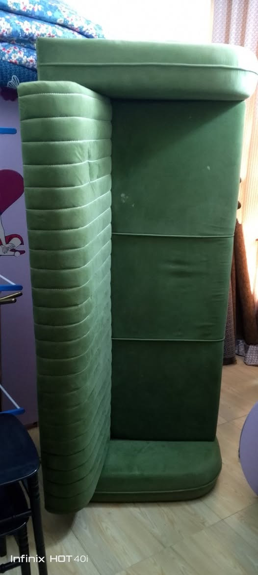 قنفتين الرصاصيه جربايه وال الزيتونيه نضيفه وتزكام وجربايه مال طفل جديد هاذ رقمي ***********
