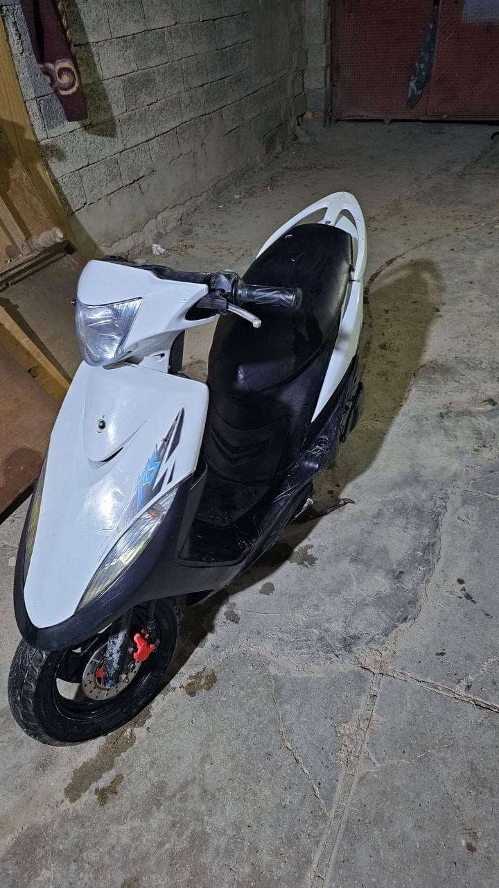 سلام عليكم دراجه ماكس البيع مابيه ينيه يشي بس عوزه رقم وراقه كامله دراجه خير من الله رايده 350 وبيه مجال قليل ***********
