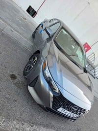 نيسان سينترا موديل 2024 وارد امريكي فئه SV صور حادثها منشوره 👇  رقم بغ...