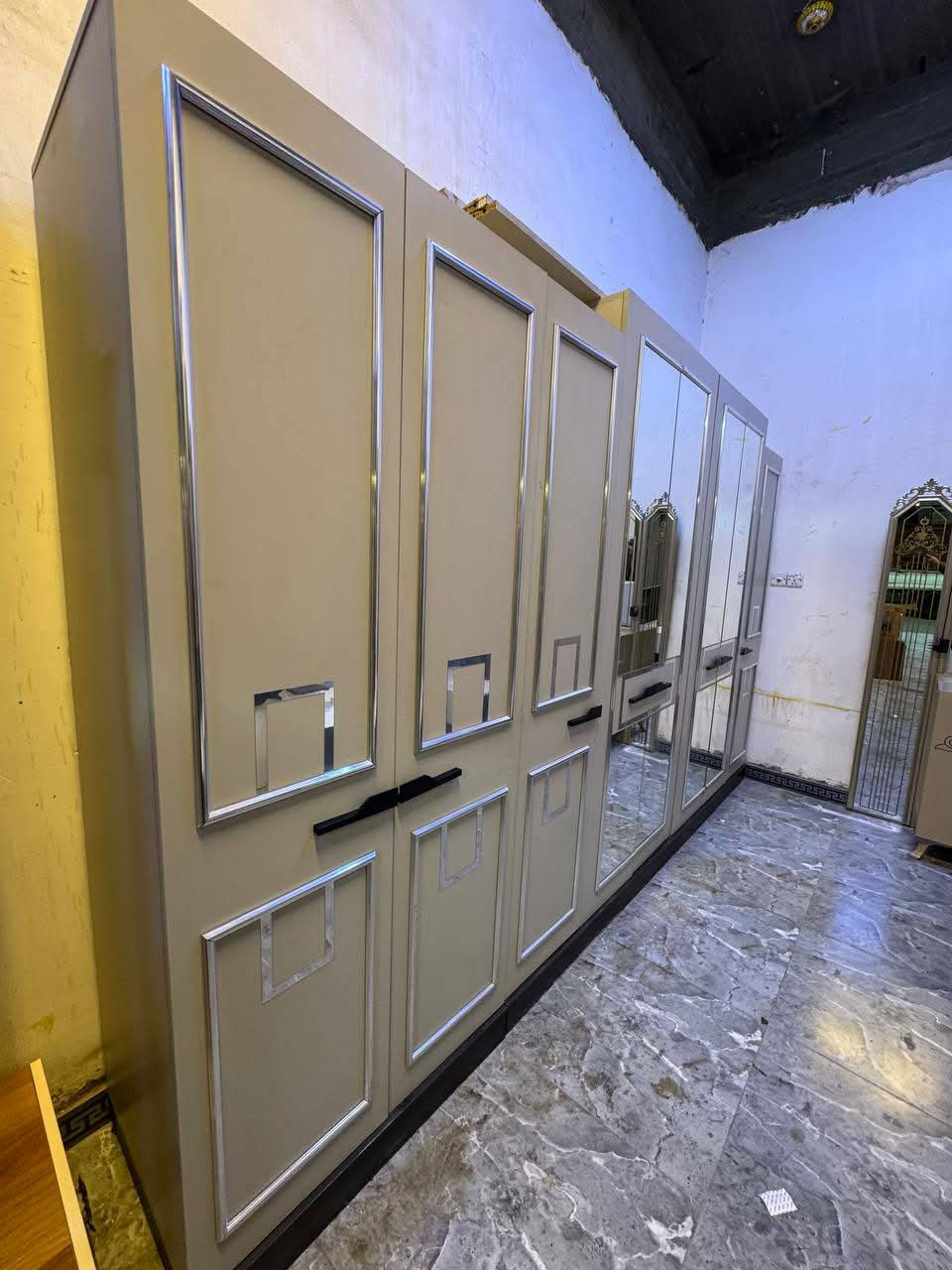 غرفة🇹🇷تركي  نضام حديث  10 قطع صبغ حراري ✨
ابواب 🚪🚪  برغي وجوي حديد كنتور منفصل  
نضافة 90٪💯
السعر 950 وبيه مجال 900قفل 
شد ونقل داخل بغداد مجاني محافظات بكروة 🚛 حجز واتساب فقط


**إذا كنت صاحب هذا الإعلان وتريد حذفه لأي سبب، رجاءا أرسل رسالة إلى الدعم الفني**