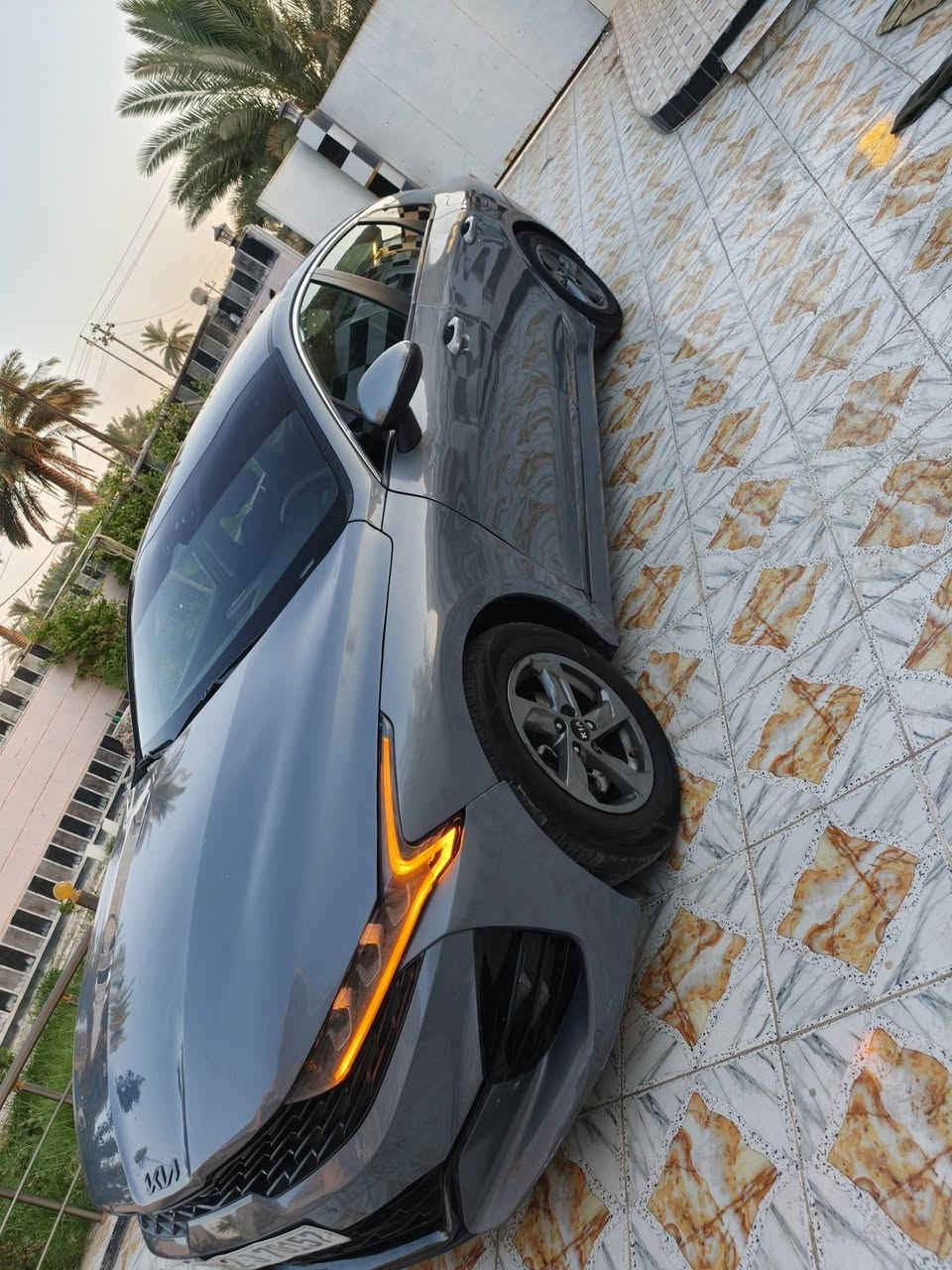 كي 5 2022 وارد امريكي صبغ اربع قطع حادث امريكا موضح بالمنشور ماشيه 70 مواصفات السياره فول بدون بانوراما وبصمه مكينه 1600 تيربو مكينه كير حداديه تخم تاير كله بشرط سياره جاهزه من كل شيء السعر 124 هاتف***********
