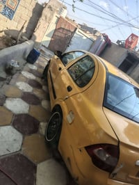سيارة طيبة • ٢٠١٥ • بيها مجال