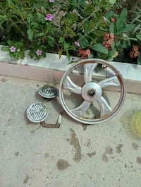 قطع غيار سيارات