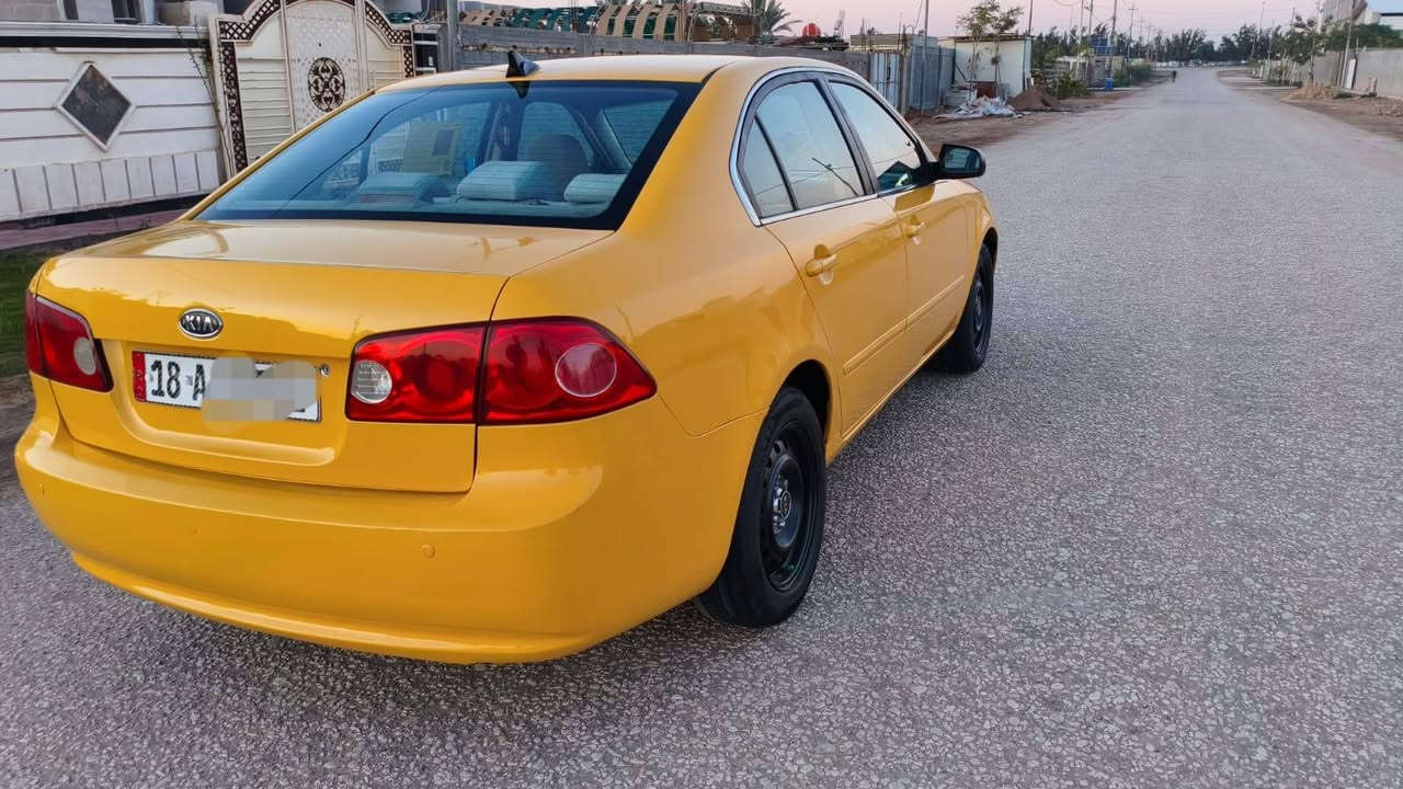 سلام عليكم اوبتما 2008 امريكي رقم بابل مصفره هيئه غرمات حادث فقط جاملغ خلفي  مكينه 2400  كير 5 نمر  حداديه  تخم تاير تبريد ثلج مكاني بابل مركز مدينه سعر 88 الاتصل ***********
