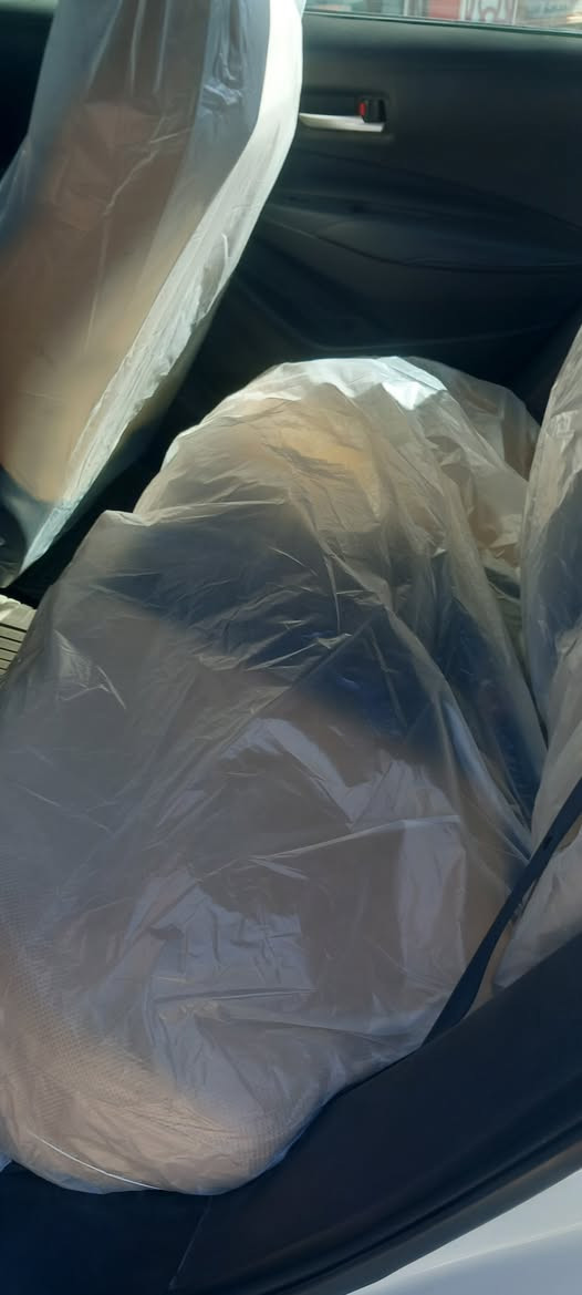 للبيع كورلا SE  موديل 2020 ماشية 30 معوقين رقم بغداد مشروع وطني حادثة تعديل بنيد فقط مكان السيارة واسط الزبيدية اني مكلف بلنشر الرقم صاحب السيارة ***********
