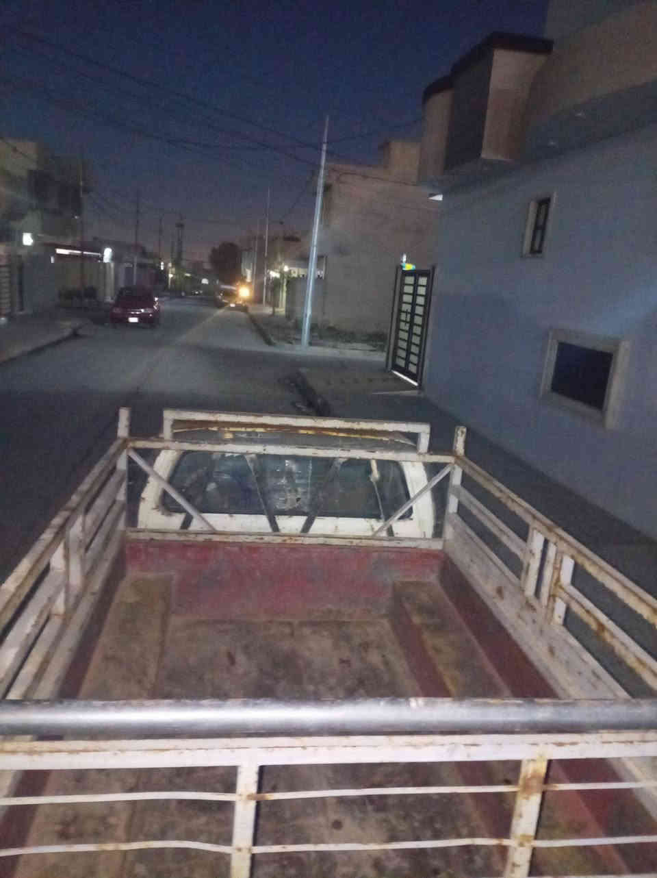 السلام عليكم بكم موديل 80كربون بانزين مكينه بيه اثر تبخير كير شرط سياره نضيفه مل جنيه ويرمنيه كله شغاله سياره كدام العين ماء بيه قطرت اخياس و كشره نضيف بس يردله بخه جماليه شرط التحويل مكان موصل حي المامون السعر 21وبيه مجال الطيبين رقم الهاتف ***********
