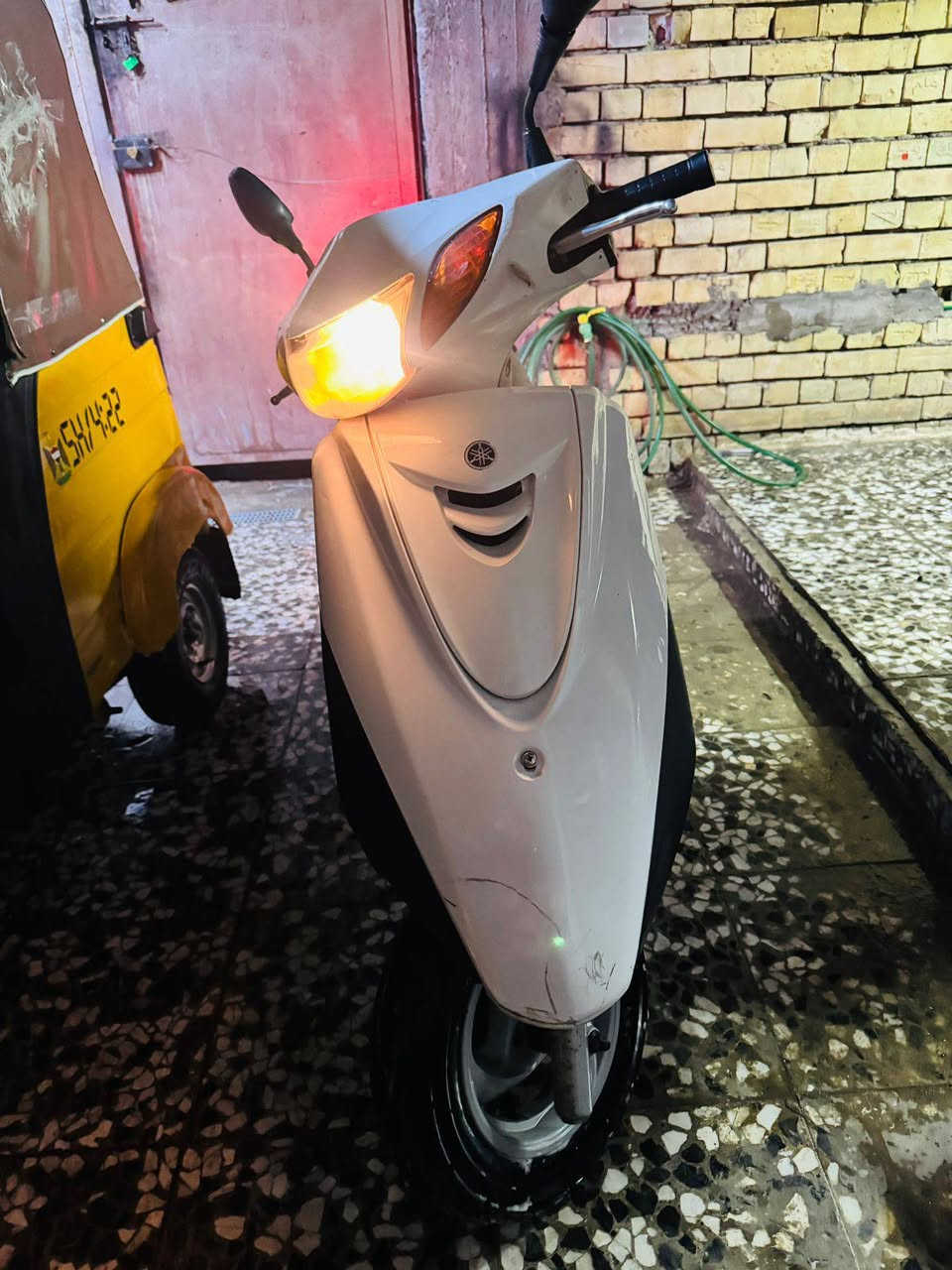 السعر 1500وبيه مجال حك الجيه

النعوان. بغداد البلديات حي الضباط شارع الكاشي 

***********
