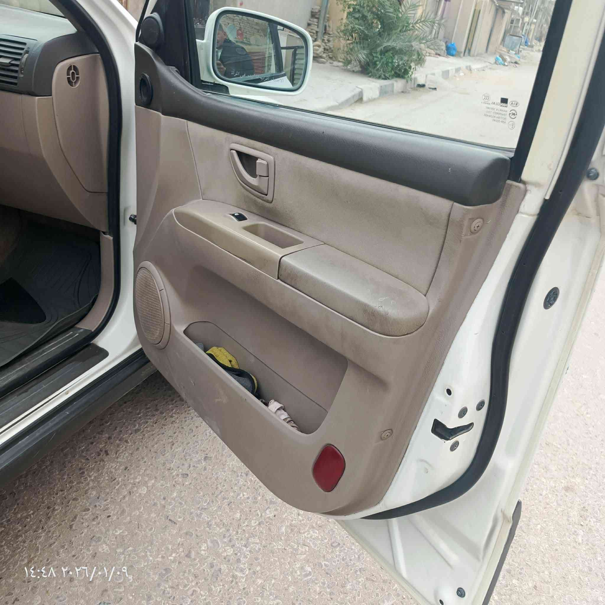 سلام عليكم سياره نوع سورنتوو موديل2009السياره بيهه جاملغ ونيد بدون داخل السياره مكينه وكير تبريد حداديه خير من الله رقم اربيل وكاله بسم خالي العنوان كربلاء
بوبيات رقم الهاتف ***********
