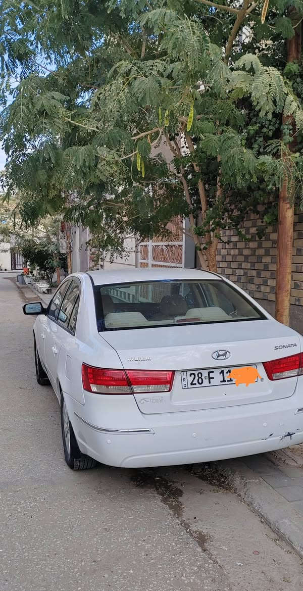 السلام عليكم
سوناته موديل ١٠ رقم نجف انكليزي باسمي السياره بيها مكانين صبغ أكثر من شبر الجاملغ الوره الجاملغ الأمامي شي بسيط بگد الشبر محرك ٢٠٠ السياره حلوه ونظيفه مكان السياره ماشيه أكثر من ٢٠٠ السياره بالنجف السعر ١٢٧ ورقه ٠
الاتصال على الرقم /*********** ابو محمد
