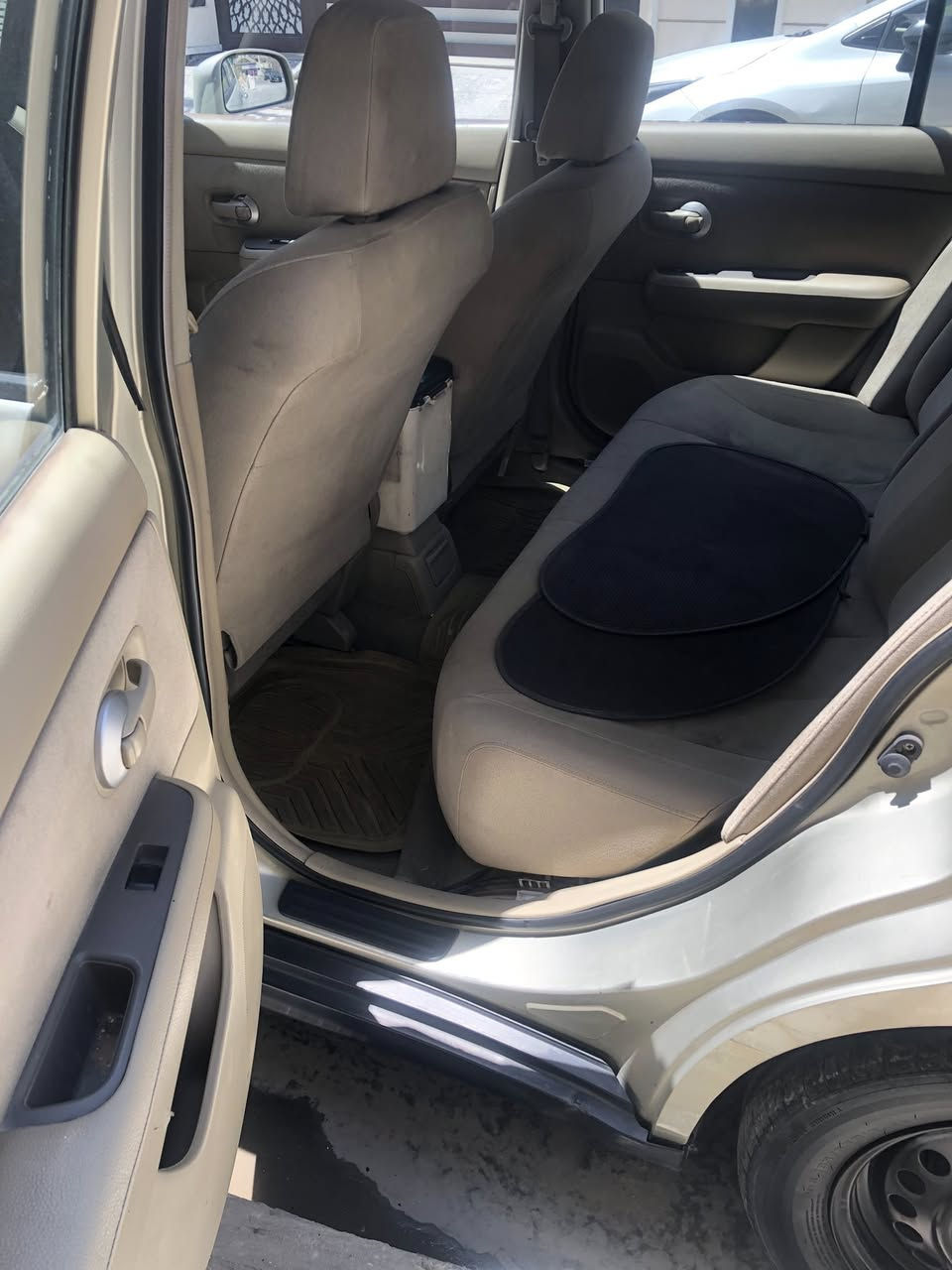 تيدا 2007 للبيع كير ومحرك مكفول تبريد شغال بيها نص الباب بصف السايق تصليح العنوان بغداد السعر 68 وبيها مجال


**إذا كنت صاحب هذا الإعلان وتريد حذفه لأي سبب، رجاءا أرسل رسالة إلى الدعم الفني**