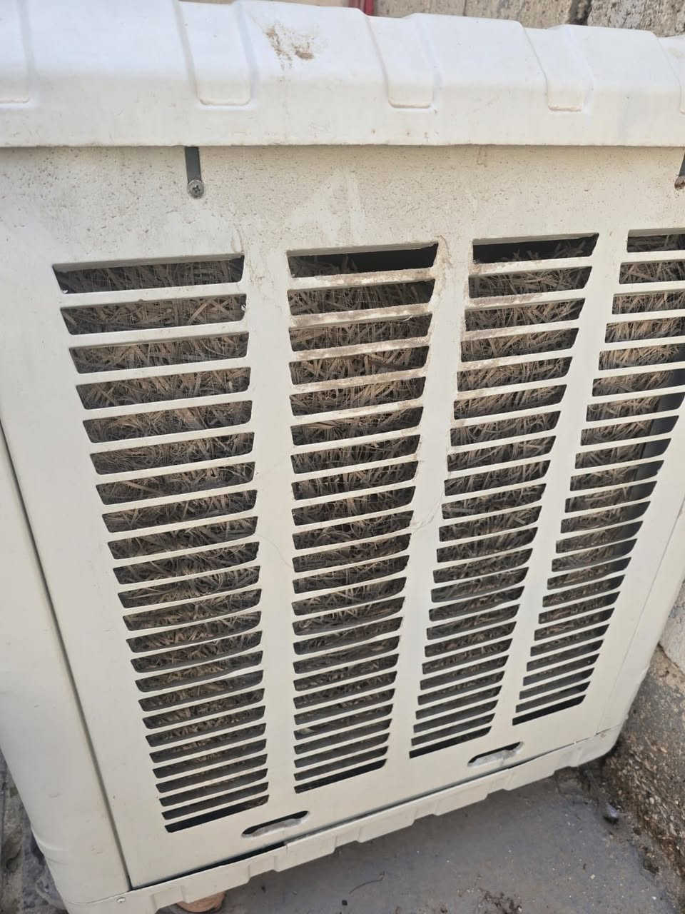 مبردة للبيع نضيفة كلش استخدام قليل على الفحص السعر 75 وبيها مجال


**إذا كنت صاحب هذا الإعلان وتريد حذفه لأي سبب، رجاءا أرسل رسالة إلى الدعم الفني**