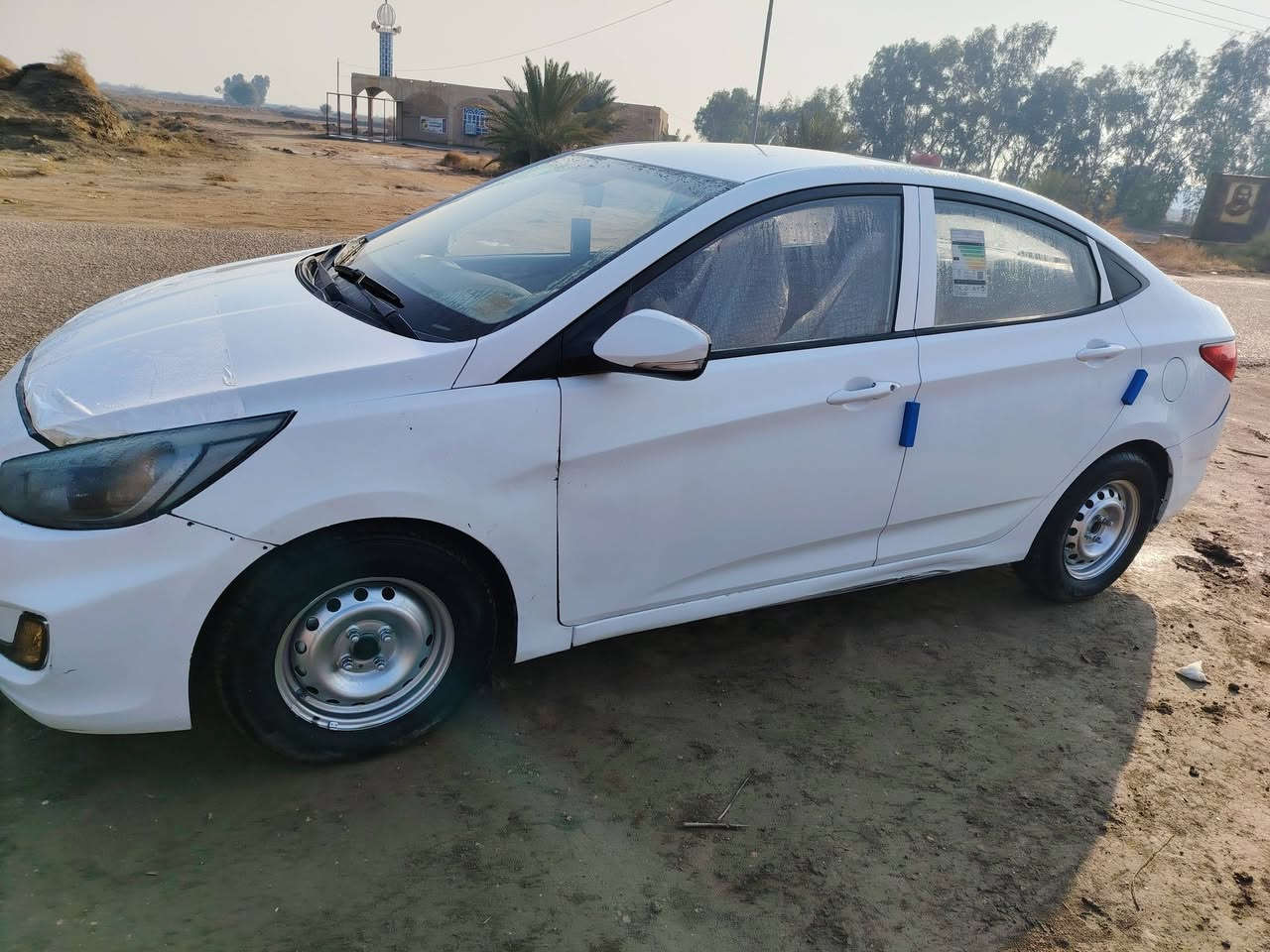 السلام عليكم اكسنت موديل 17
سياره ثلث قطع صبغ جاملغين وباب السايق مكينه 1400
كير مكينه حداديه غرفه جاهزه كلش نضيفه. السعر 85
وبيهء مجال بسيط. مكان السياره الديوانيه للااستفسار اكثر اتصال ع الاارقام.  التاليه ***********.   /////***********
