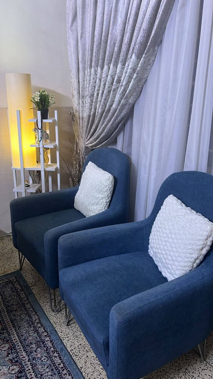 مرحبا تخم للبيع 
قنفاات ثنين وكراسي ثنين
350 الف


**إذا كنت صاحب هذا الإعلان وتريد حذفه لأي سبب، رجاءا أرسل رسالة إلى الدعم الفني**