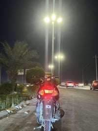 شباب دراجه سكنس فحل سرعه ١٤٠ سلف هندر ومكفوله لا صوت ولا دخان من كلشي ...