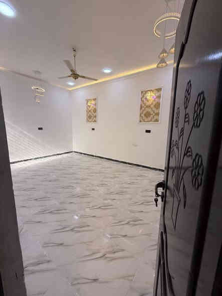 #اسعد_الله_اوقاتكم_بكل_خير 🟥 
دار سكن البيع 
#المساحه 220متر 👍
#جنس_العقار  :: طابو زراعي عراقي وكله اونسخه من الطابو 🟥 
بيت ما شاء الله تحفه 
#العنوان البيت 
البصرة أبو الخصيب طريق العوجه قريب علا طريق العوجه 
البيت يحتوي على  غرفتين نوم 
صاله
مطبخ
ديوان 
صيحات داخلي وخارجي 🟥 
كراج وحديقه بيت مرتب ما شاء الله 
#سعر البيت  117مليون وبي  مجال 💸 
#للاستفسار الاتصال على الهاتف
☎️***********📳
