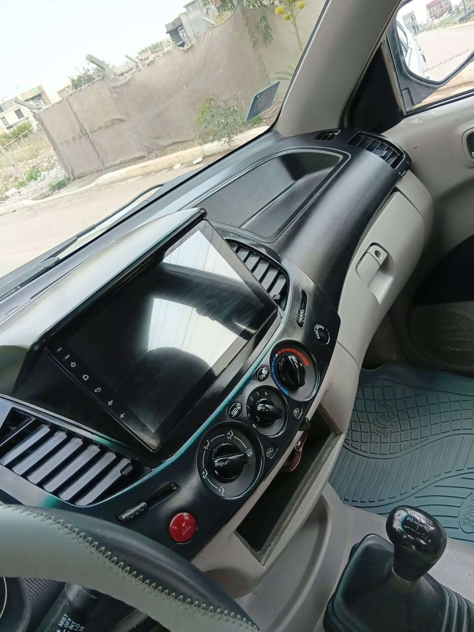 ميسبوشي ٢٠١٠
صبغ عام 
ضرر تكمه باب وشويه من قماره 
اثر سقوط شجره 
باقي مكفول 
*********** 
ديالى بعقوبه للبيع ٧٨ ورقه وبيها مجال بسيط
