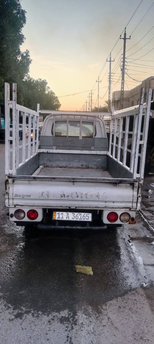 سلا عليكم كيا بنكو مسكر موديل ٢٠٠٨ بسمي مداور ثاني يوم رقم انكليزي  السنويه ما نافذه مكينه٣٠٠٠ سعر ٩٠ بيهة مجال رقم***********
