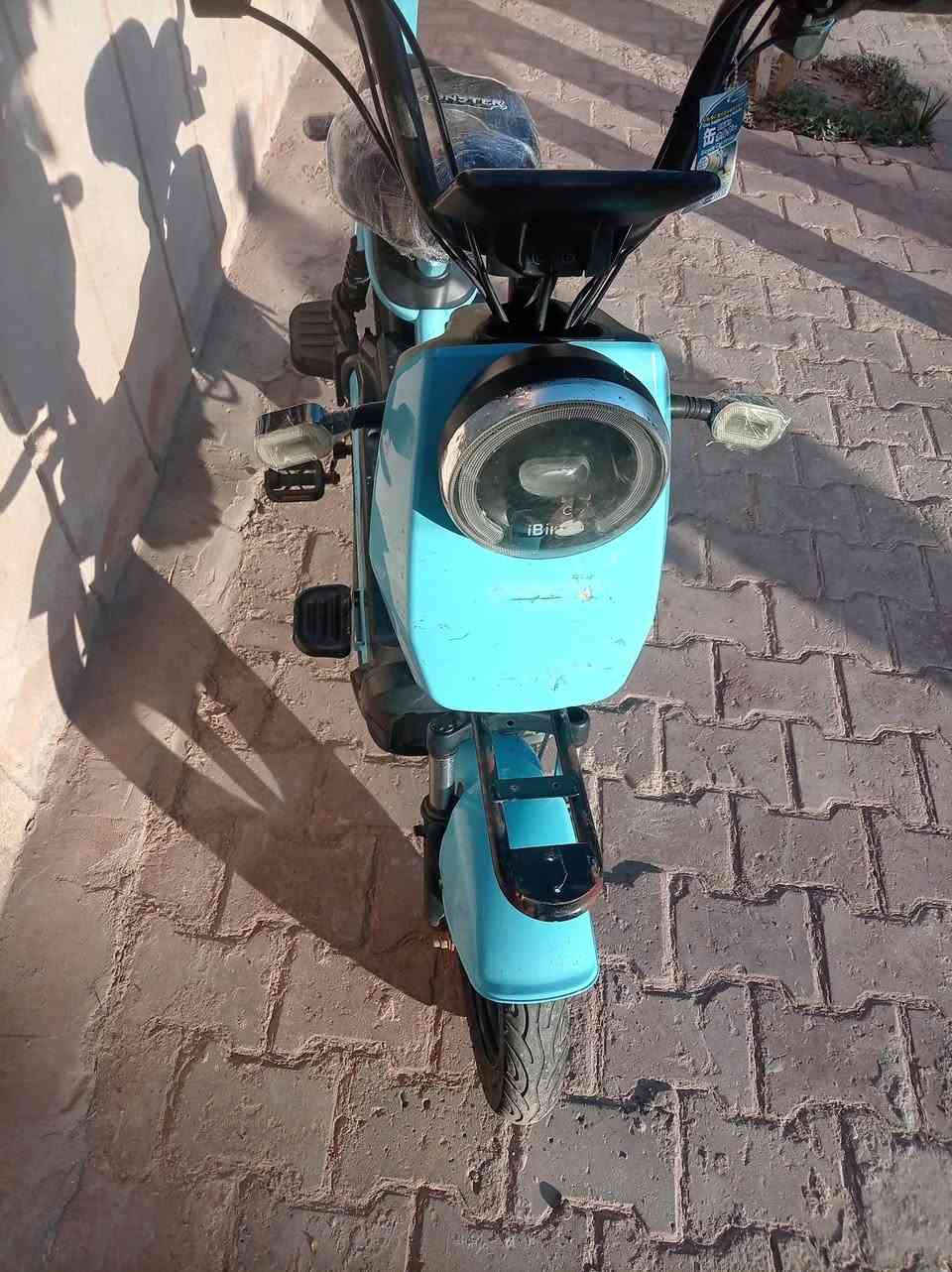 السلام عليكم متاح ماطور شحن للبيع موديل ٢٠٢٤ مابي اي نقص البطاريات على الفحص السعر ٢٠٠ وبيه مجال العنوان هيت الجبل قرب شركه صدى الناعور


**إذا كنت صاحب هذا الإعلان وتريد حذفه لأي سبب، رجاءا أرسل رسالة إلى الدعم الفني**
