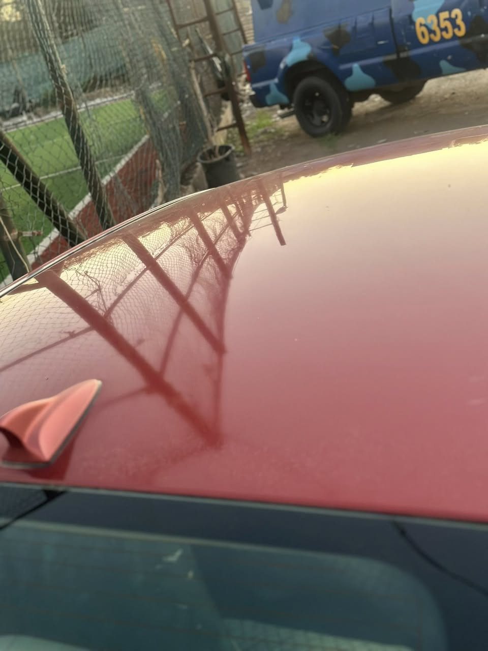 سلام عليكم سوناتا 2013  أمريكي
حادثها جاملغ بارد وبنيد صبغ + رقم شاصي موجود
مكينه 2400 
ماشيه 
السعر 11 الف دولار بيها مجال 
الاستفسار اكثر *********** 
مكاني بغداد
