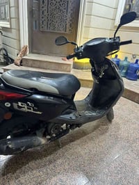 دراجه بغبغاء للبيع فول نضافه فحص مكينه دراجه عله ايدي سعر مليون 150 وب...