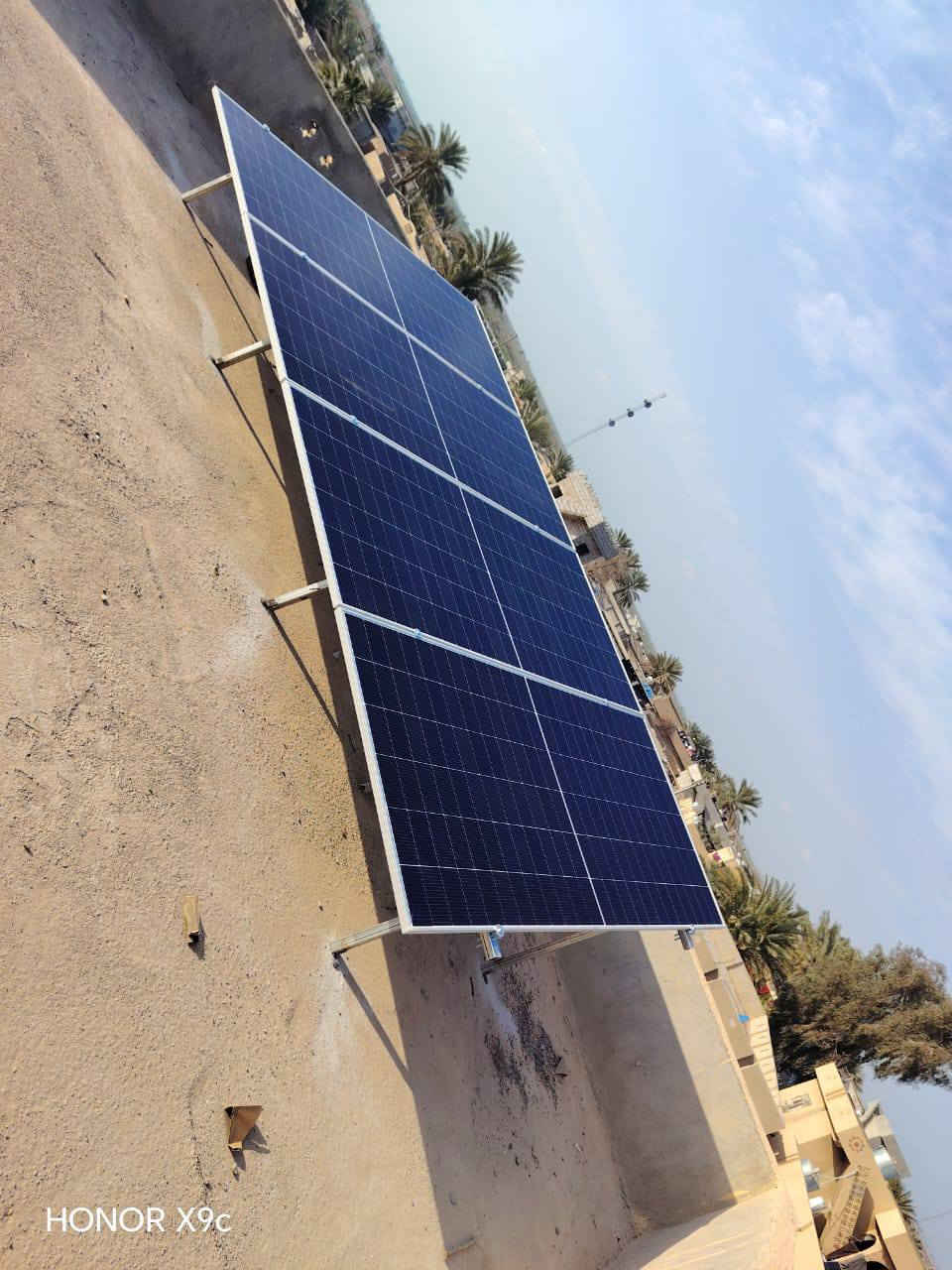 تم بفضل الله تجهيز وتنصيب  منظومة طاقة شمسية
#لمنزل_السيد(#نجم_العبدالله_الوهب)

#ناحية_الرياض_قرية_ربزة

مكونات المنظومة

🔵 4الواح ذات جهين وكفاءة عالية

🔵 بطارية 5 كيلوواط

 🔵انفيرتر  4 كيلوواط

مكتب هاني شاكر السلطان للطاقة الشمسية 

الحويجة #ناحية الرياض

هاني   ***********

ظافر ‏ ‪0780 680 4046‬‏

رعد ‏  ‪0782 496 9996‬‏
